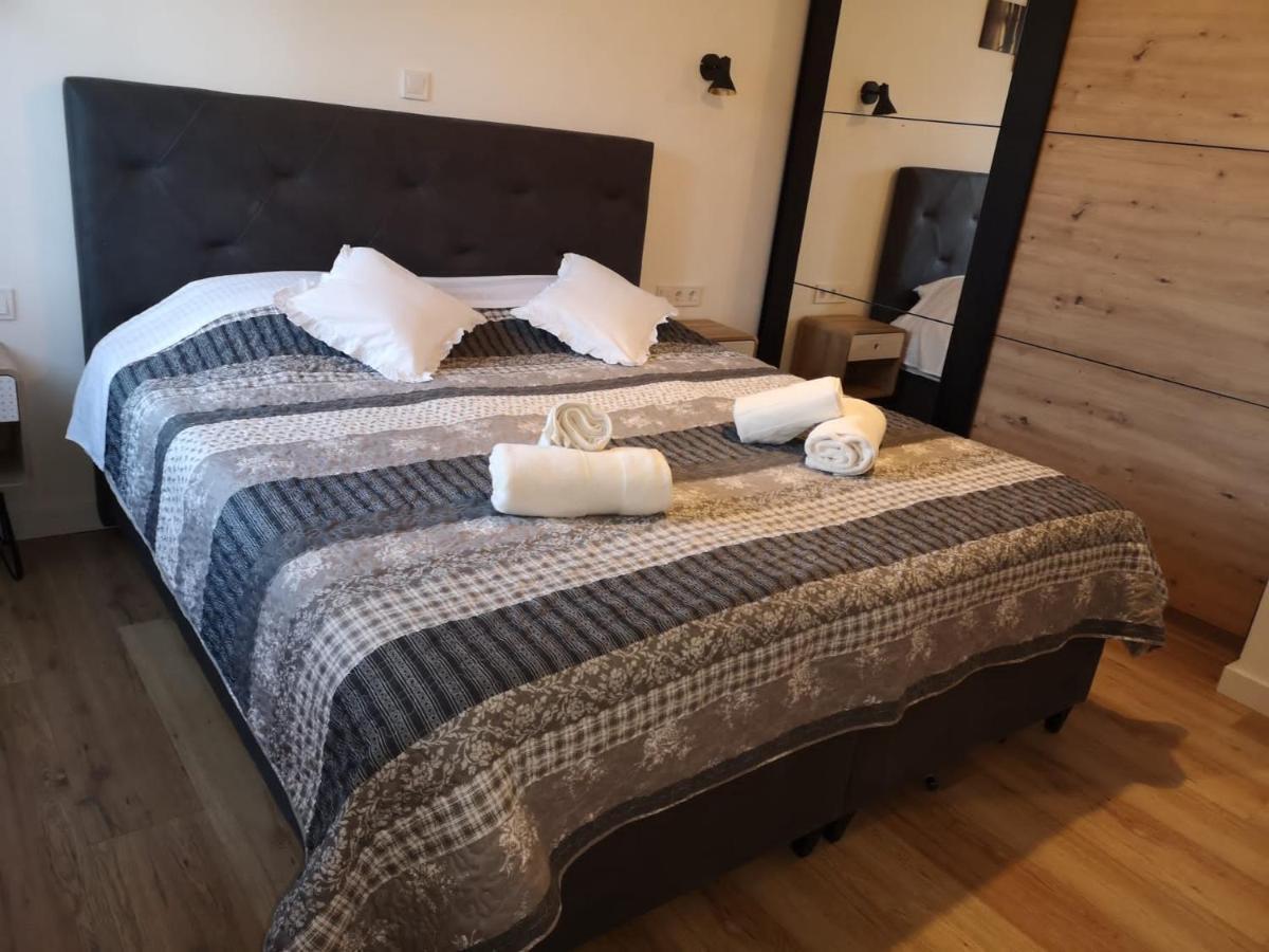 Lovro Luxury Apartment With Jacuzzi And Terrace Sea View サリ エクステリア 写真
